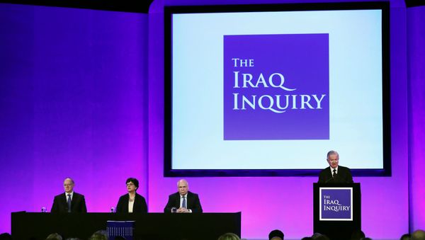 Sir John Chilcot presents The Iraq Inquiry Report at the Queen Elizabeth II Centre in Westminster, London, Britain July 6, 2016. - Sputnik International