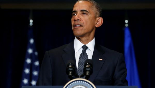 US President Barack Obama delivers remarks on the police shootings in Dallas after meeting with EU leaders at the NATO Summit in Warsaw, Poland July 8, 2016. - Sputnik International