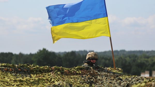 A Ukrainian soldier - Sputnik International