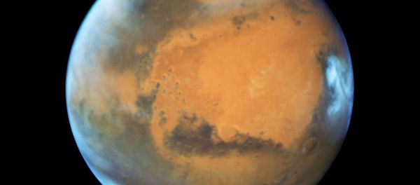Researchers believe they have discovered water on Mars Researchers believe they have discovered water on Mars - Sputnik International