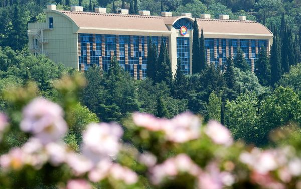 Yantarny summer camp at the Artek International Children's Center in Crimea. - Sputnik International