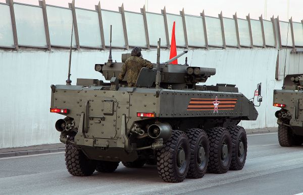 Rear view of the Bumerang, with its two waterjets visible. - Sputnik International