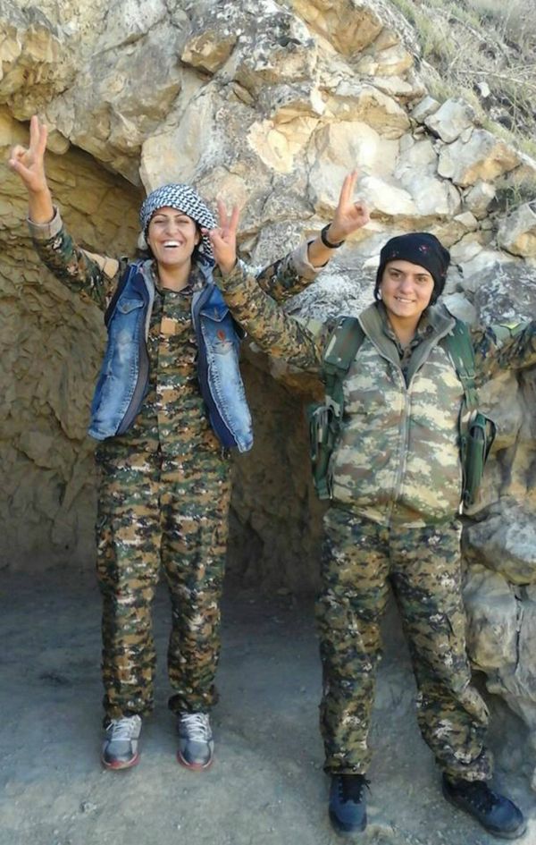 Yazidi female fighters Yazidi female fighters - Sputnik International