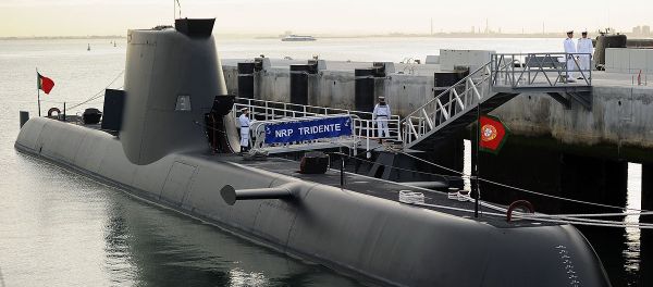 Portugal's Tridente-class submarine on its arrival to Alfeite naval base Portugal's Tridente-class submarine on its arrival to Alfeite naval base - Sputnik International
