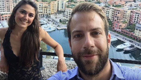 Vangelis Antonakos and his wife Amalia Kolovou - Sputnik International