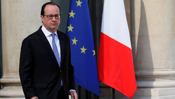 French President Francois Hollande leaves the Elysee Palace in Paris, France, July 15, 2016, after attending an emergency defence meeting the day after the Bastille Day truck attack in Nice. French President Francois Hollande leaves the Elysee Palace in Paris, France, July 15, 2016, after attending an emergency defence meeting the day after the Bastille Day truck attack in Nice. - Sputnik International