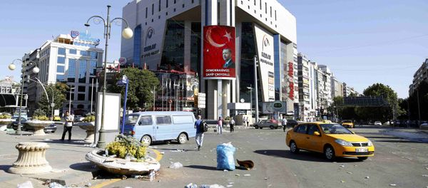 A portrait of Turkish President Tayyip Erdogan is seen on a building in Ankara, Turkey July 16, 2016 A portrait of Turkish President Tayyip Erdogan is seen on a building in Ankara, Turkey July 16, 2016 - Sputnik International