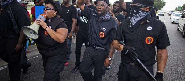 New Black Panther Party Protests Death of Alton Sterling in Baton Rouge New Black Panther Party Protests Death of Alton Sterling in Baton Rouge - Sputnik International