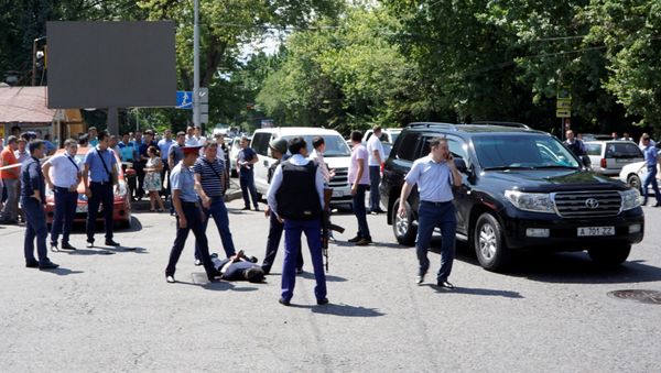 Police officers detain a man after an attack in the centre of Almaty, Kazakhstan, July 18, 2016 Police officers detain a man after an attack in the centre of Almaty, Kazakhstan, July 18, 2016 - Sputnik International