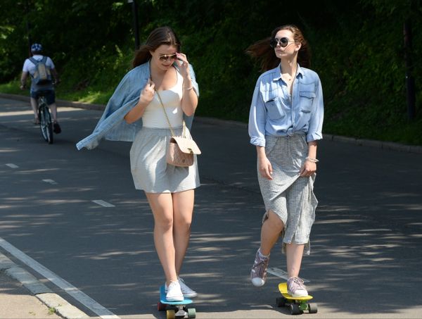 Bikini Season Opens as Summer Heat Hits Moscow Bikini Season Opens as Summer Heat Hits Moscow - Sputnik International