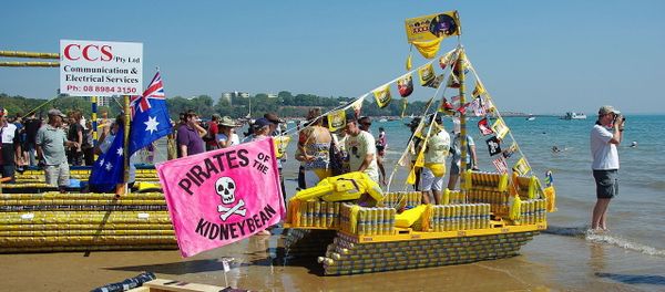 The Darwin Beer Can Regatta - Sputnik International