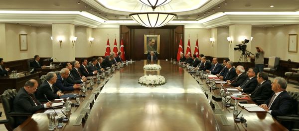 Turkish Prime Minister Binali Yildirim chairs a cabinet meeting in Ankara, Turkey, July 18, 2016 - Sputnik International