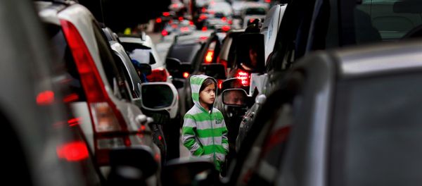 Syrian refugee girl begs for money in traffic, in Beirut, Lebanon (File) Syrian refugee girl begs for money in traffic, in Beirut, Lebanon (File) - Sputnik International