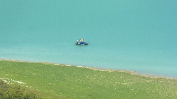 The natural beauty of the countryside surrounding the Syrian town of Slenfah The natural beauty of the countryside surrounding the Syrian town of Slenfah - Sputnik International