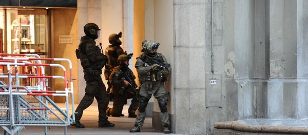 Police secures the area of a subway station Karlsplatz (Stachus) near a shopping mall following a shooting on July 22, 2016 in Munich - Sputnik International