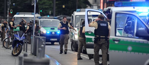 Police secures the area of Karlsplatz (Stachus square) following shootings on July 22, 2016 in Munich Police secures the area of Karlsplatz (Stachus square) following shootings on July 22, 2016 in Munich - Sputnik International