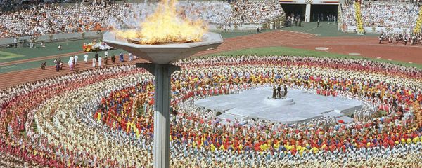 The Olympic torch towers above the Olympic stadium in Seoul Sept. 17, 1988, during the opening ceremonies for the summer Olympic Games in Seoul. (File) The Olympic torch towers above the Olympic stadium in Seoul Sept. 17, 1988, during the opening ceremonies for the summer Olympic Games in Seoul. (File) - Sputnik International