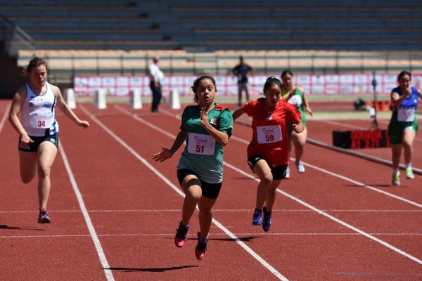 Runners compete in Florence on July 18, 2016, during the first World Trisome Games, dedicated exclusively to athletes with Down syndrome. - Sputnik International