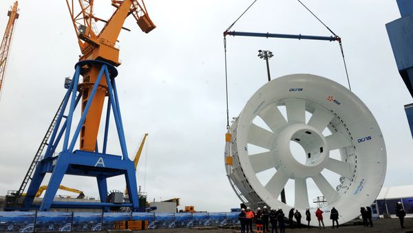 A hydrolienne (tidal marine turbine) is pictured on December 18, 2014 in Brest, western of France A hydrolienne (tidal marine turbine) is pictured on December 18, 2014 in Brest, western of France - Sputnik International