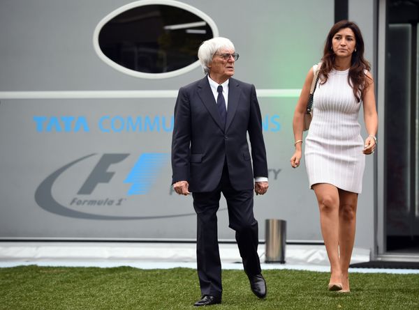 ‘Not My Fault I’m White’: Ex-Formula 1 Boss Ecclestone Defends ‘Black People More Racist’ Statement - Sputnik International