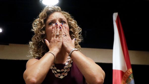 DNC Chairwoman, Debbie Wasserman Schultz, D-Fla., greeted the Florida delegation at a breakfast - Sputnik International