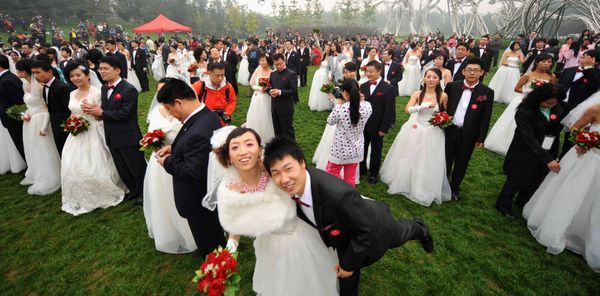 The World’s Weirdest Weddings in Unusual Places The World’s Weirdest Weddings in Unusual Places - Sputnik International