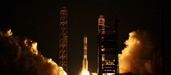 A Proton-M rocket of the International Launch Services (ILS), carrying the EchoStar XVI satellite, blasts off from the Russian leased Kazakhstan's Baikonur cosmodrome (File) - Sputnik International