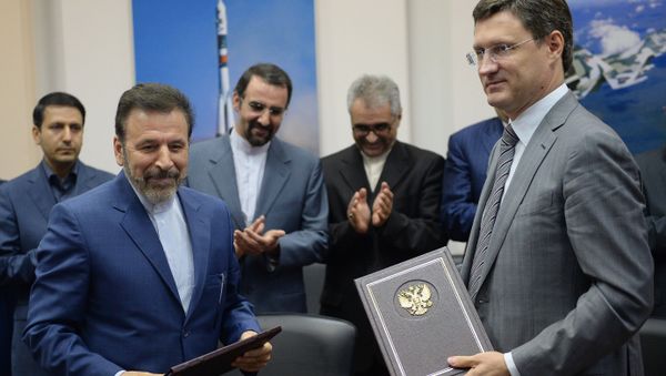 Russia and Iran agreed to develop a five-year strategic cooperation agreement and an energy sector working group - Sputnik International
