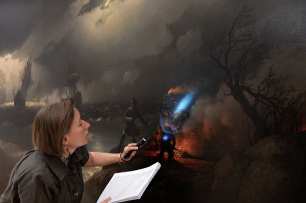 Fine art restorer at the State Tretyakov Gallery Alexandra Orlovskaya near the painting Peter the Great Lights a Fire at Krasnoy Gorka as a Signal for His Fleet in Distress during the installation of exhibits ahead of the exhibition Ivan Aivazovsky. For the 200th anniversary. Moscow's State Tretyakov Gallery Fine art restorer at the State Tretyakov Gallery Alexandra Orlovskaya near the painting Peter the Great Lights a Fire at Krasnoy Gorka as a Signal for His Fleet in Distress during the installation of exhibits ahead of the exhibition Ivan Aivazovsky. For the 200th anniversary. Moscow's State Tretyakov Gallery - Sputnik International