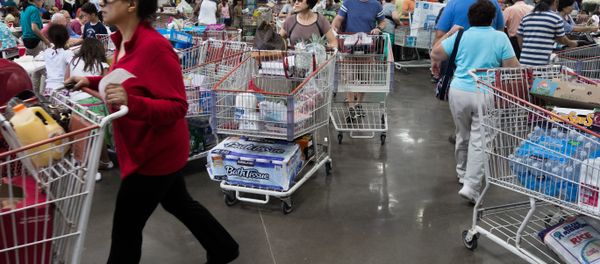 Shoppers at the COSTCO store in Fairfax, Virginia. (File) Shoppers at the COSTCO store in Fairfax, Virginia. (File) - Sputnik International
