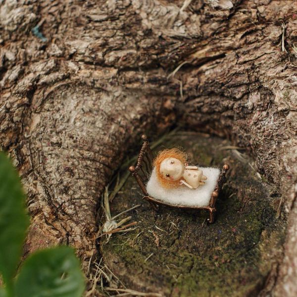 Good Things in Small Packages: Miniature Dolls That Fit in a Walnut Shell Good Things in Small Packages: Miniature Dolls That Fit in a Walnut Shell - Sputnik International