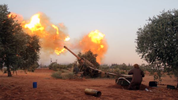 Opposition fighters fire shells from their position in Aleppo's southern countryside (File) Opposition fighters fire shells from their position in Aleppo's southern countryside (File) - Sputnik International