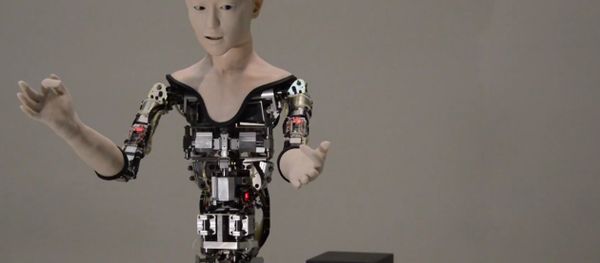 First Robot with Free Will Displayed in Japan - Sputnik International