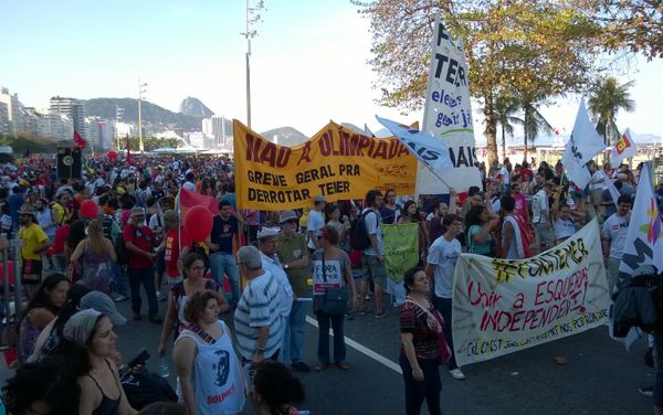 Residents of Rio de Janeiro protest against interim president Michel Temer, political upheaval, corruption and the cost of the Rio 2016 Olympics Games Residents of Rio de Janeiro protest against interim president Michel Temer, political upheaval, corruption and the cost of the Rio 2016 Olympics Games - Sputnik International