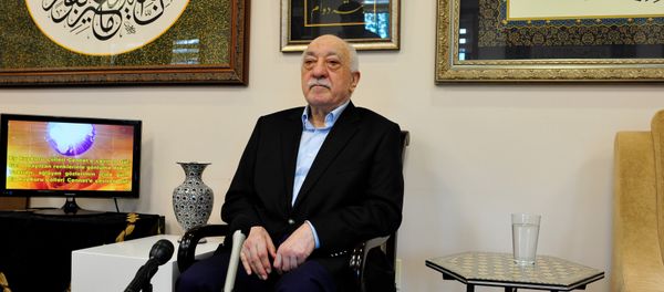 Islamic cleric Fethullah Gulen speaks to members of the media at his compound, Sunday, July 17, 2016, in Saylorsburg, Pa Islamic cleric Fethullah Gulen speaks to members of the media at his compound, Sunday, July 17, 2016, in Saylorsburg, Pa - Sputnik International