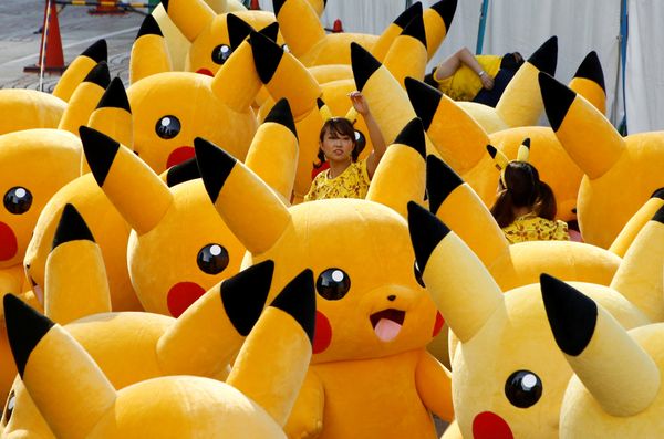 Pokemon on Parade: Japan Hosts Procession of Pikachus - Sputnik International