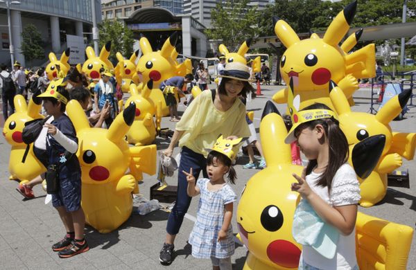 Pokemon on Parade: Japan Hosts Procession of Pikachus - Sputnik International
