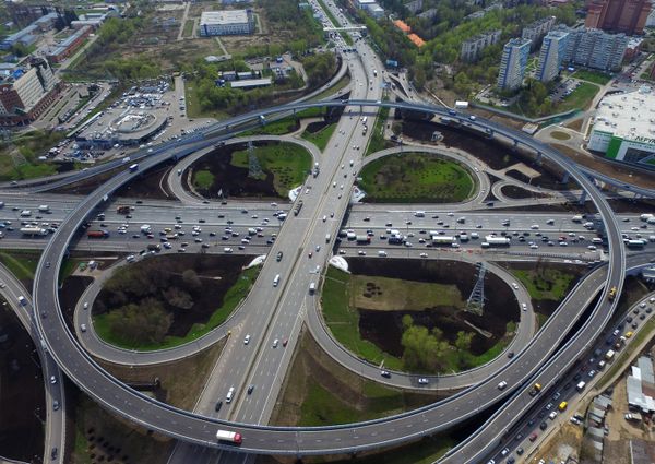 A cloverleaf interchange between the Moscow Ring Road and the Kashirskoye Motorway A cloverleaf interchange between the Moscow Ring Road and the Kashirskoye Motorway - Sputnik International