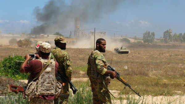 Libyan forces allied with the UN-backed government prepare to capture university buildings during a battle with IS fighters in Sirte, Libya, August 10, 2016 Libyan forces allied with the UN-backed government prepare to capture university buildings during a battle with IS fighters in Sirte, Libya, August 10, 2016 - Sputnik International