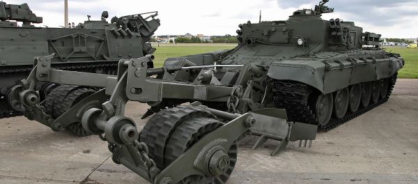 Armored mine-clearing vehicle BMR-3M Armored mine-clearing vehicle BMR-3M - Sputnik International