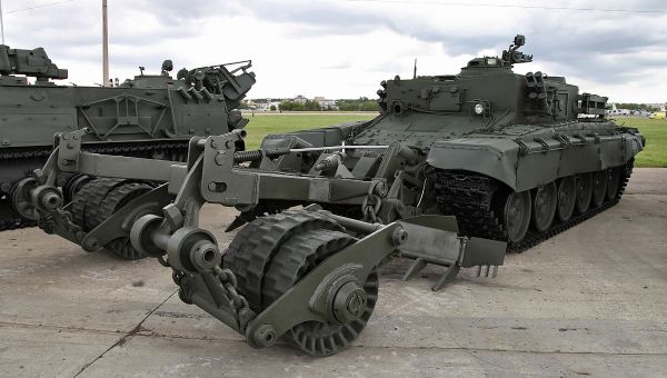 Armored mine-clearing vehicle BMR-3M - Sputnik International