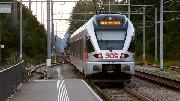 A display reading  Do not enter is seen after a 27-year-old Swiss man's attack on a Swiss train at the railway station in the town of Salez, Switzerland August 13, 2016 - Sputnik International