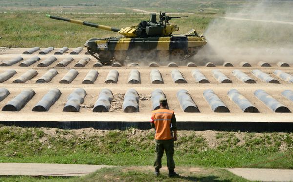 Playing With Big Guns: Highlights of the International Army Games 2016 - Sputnik International
