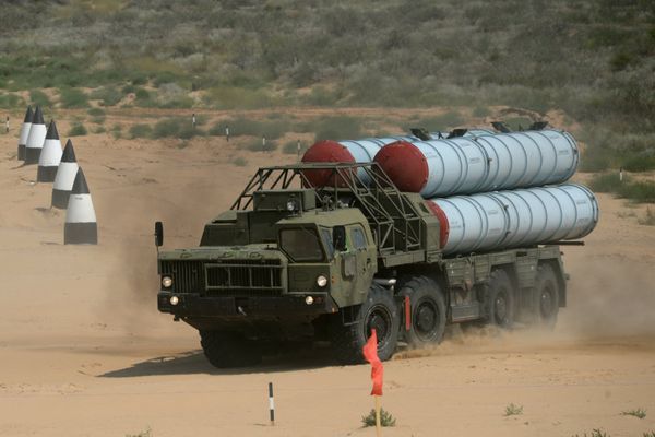 S-300 anti-aircraft missile system - Sputnik International