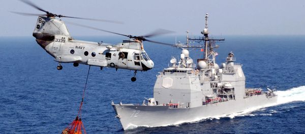 CH-46 Sea Knight assigned to Helicopter Combat Support Squadron Eight assigned to the fast combat support ship USS Detroit (File) CH-46 Sea Knight assigned to Helicopter Combat Support Squadron Eight assigned to the fast combat support ship USS Detroit (File) - Sputnik International