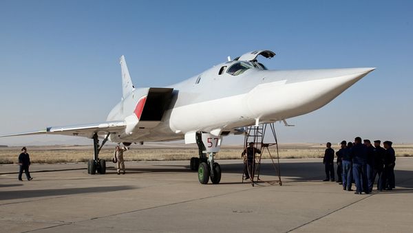 In this photo taken on Aug. 15, 2016, a Russian Tu-22M3 bomber stands on the tarmac at an air base near Hamedan, Iran In this photo taken on Aug. 15, 2016, a Russian Tu-22M3 bomber stands on the tarmac at an air base near Hamedan, Iran - Sputnik International