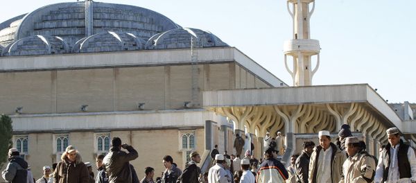 Members of the Muslim community in Italy leave a Rome mosque - Sputnik International