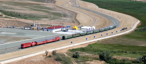 North-South transnational transport corridor railroad stretch - Sputnik International