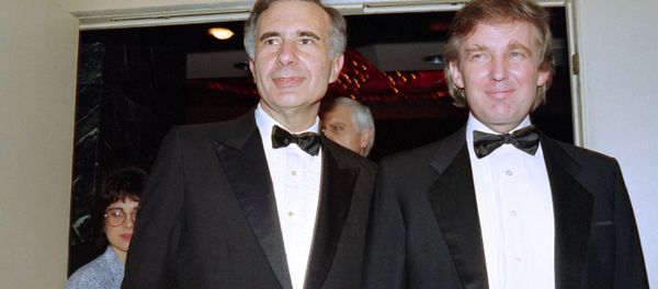 Donald Trump (R) poses with Carl Icahn (file) Donald Trump (R) poses with Carl Icahn (file) - Sputnik International