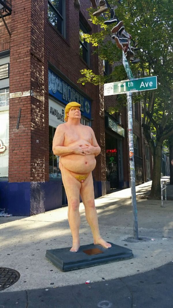 The Emperor in Seattle - Sputnik International